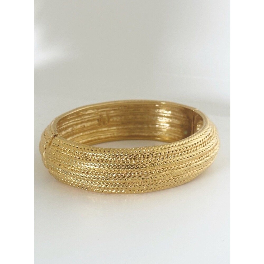 Vintage St. John Bangle Clamper Bracelet Gold Tone Woven Texture Designer - Picture 2 of 9